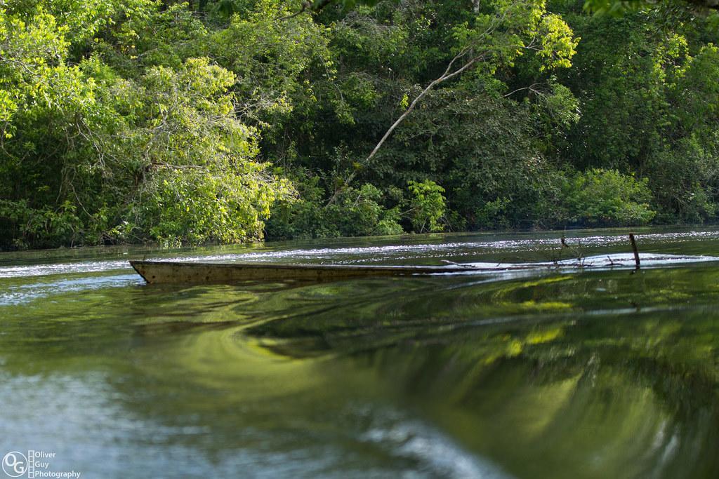 Jamu Lodge Puerto Montufar Buitenkant foto